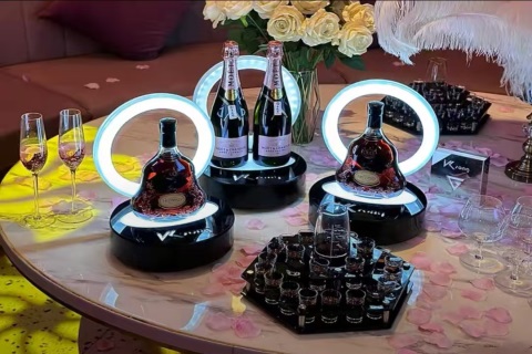 大庆夜场招聘,大庆礼宾员招聘,高端急聘,全城模特舞台等您